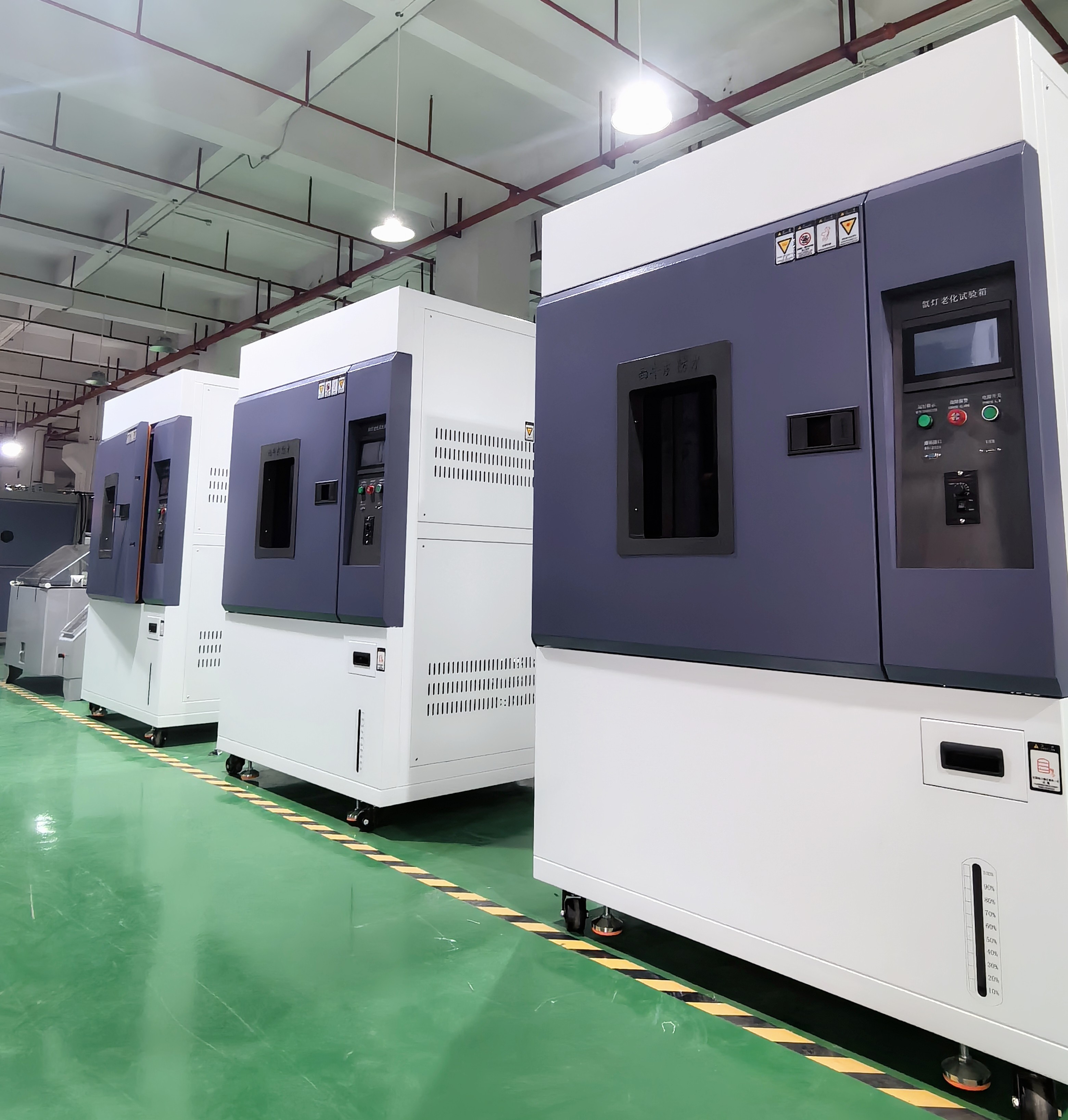 研究所常用氙燈老化試驗(yàn)箱